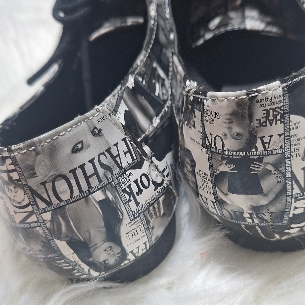 Black and White kalli Size 10 Graphic Lace-Up Shoes - Picture 4 of 7